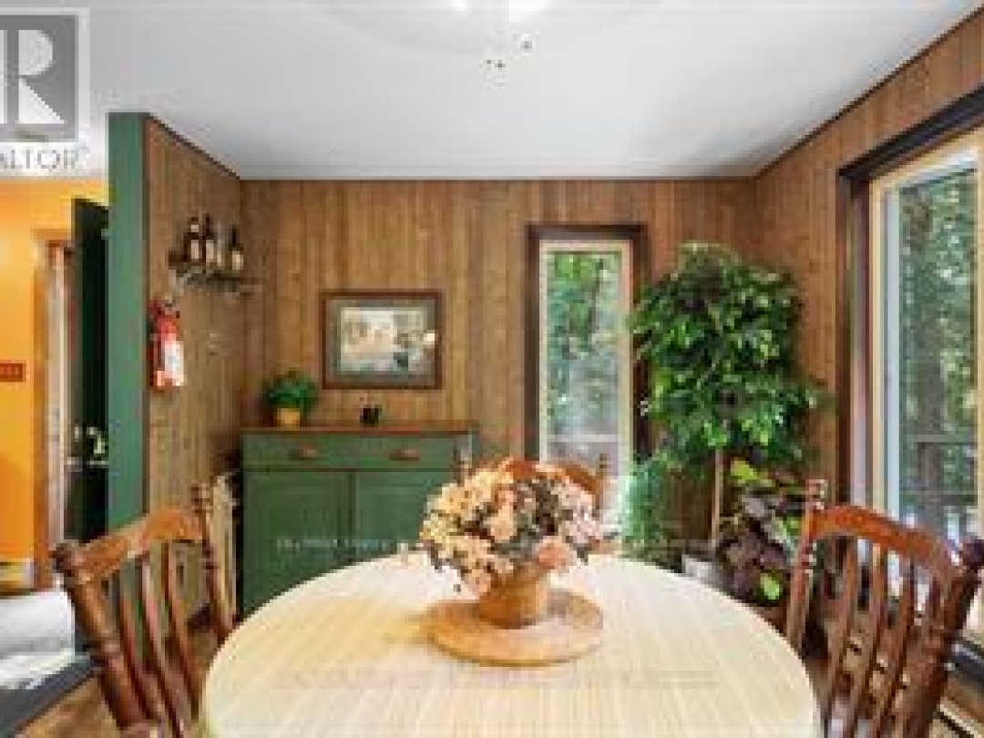 18 MEHARG DRIVE, Manitouwabing Lake