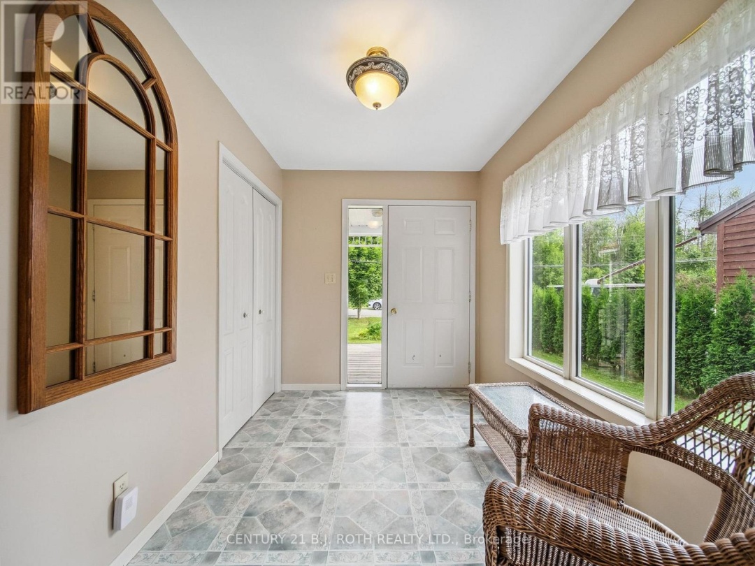 1415 CUNNINGHAM CRESCENT, 