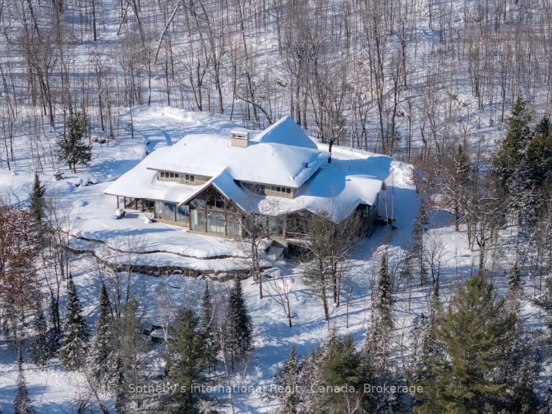 92 THE INN ROAD, Manitouwabing Lake
