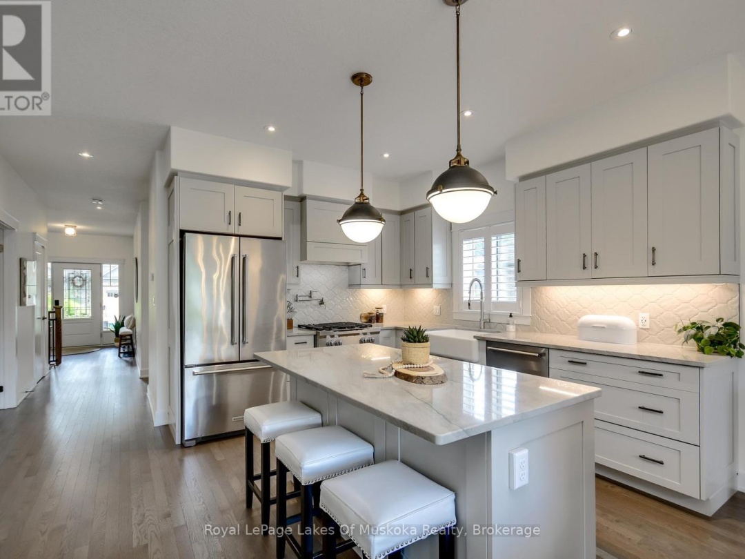 75 SELKIRK DRIVE, Huntsville (Chaffey)