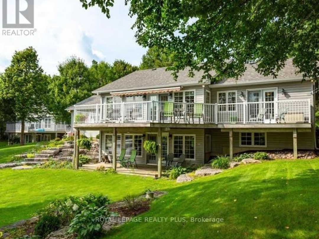16 BLACK BEAR DRIVE, Burnt River