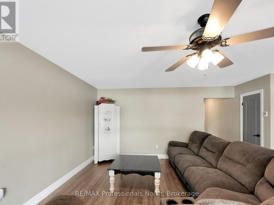 162 HILLSIDE DRIVE, Kawartha Lakes (Somerville)