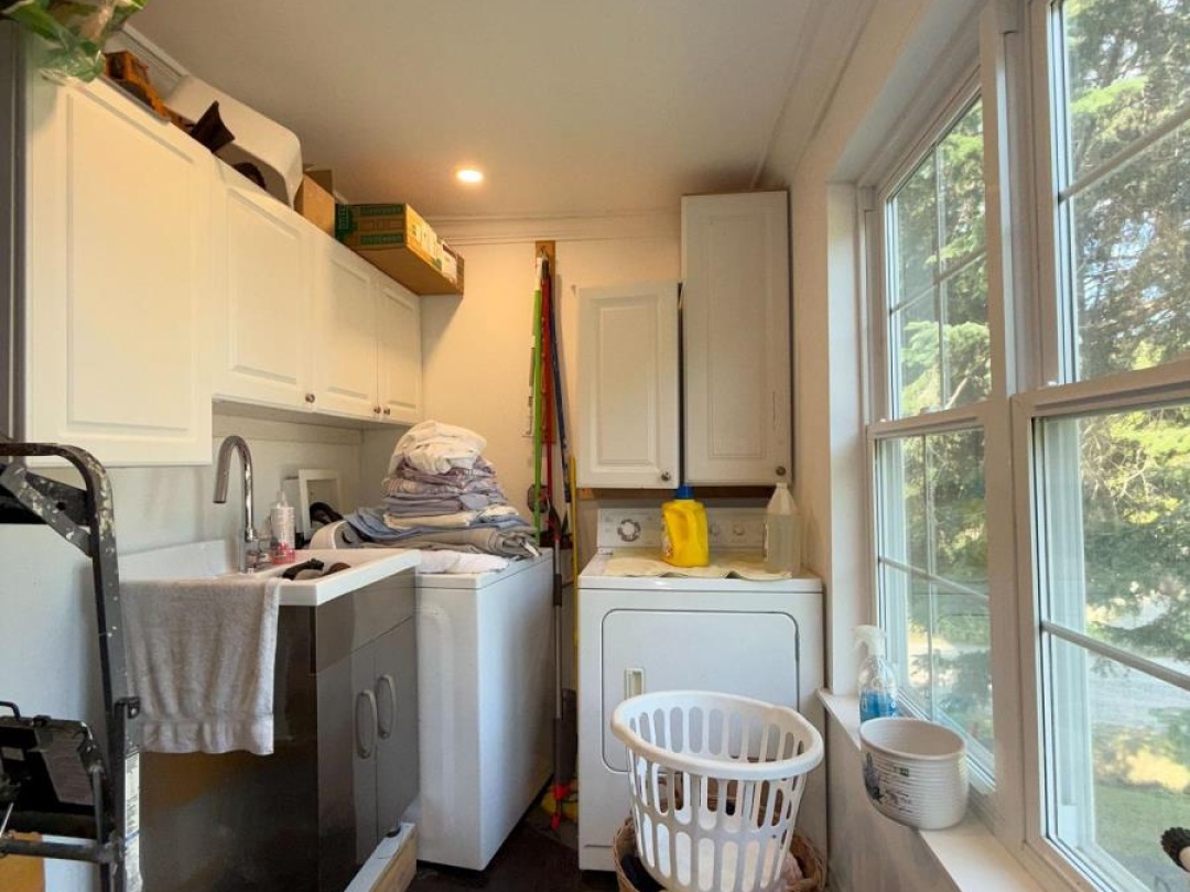 48 KITCHEN ROAD S, 
