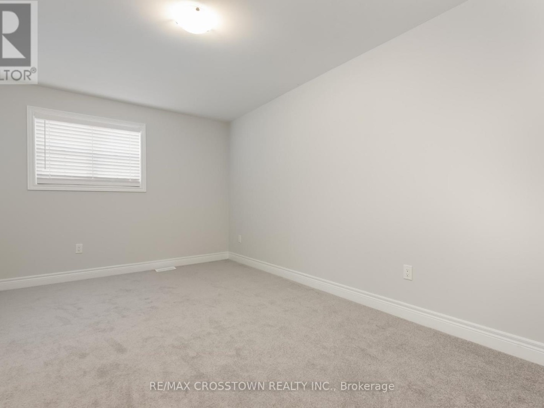 22 MCCONNELL CRESCENT, Bracebridge (Macaulay)