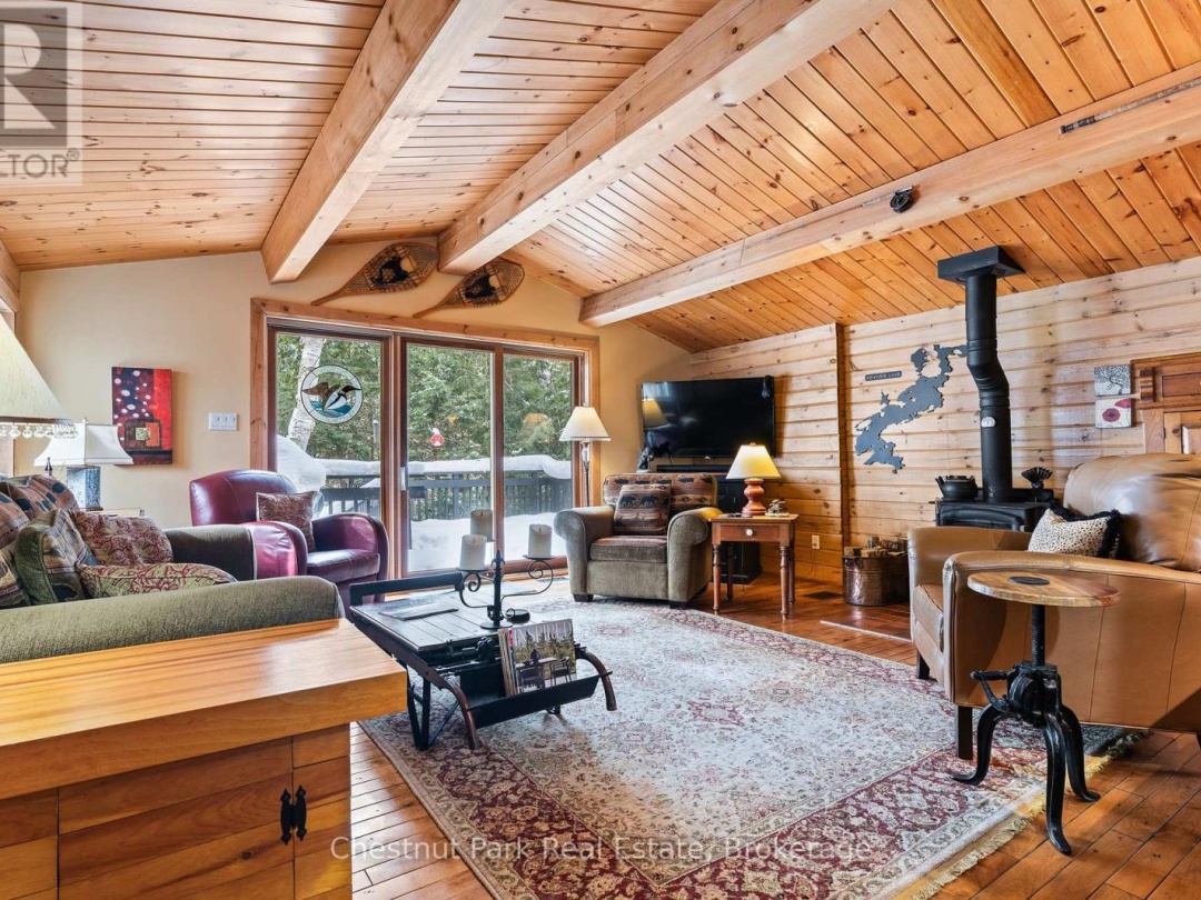 1173 WATTS ROAD, Kennisis Lake