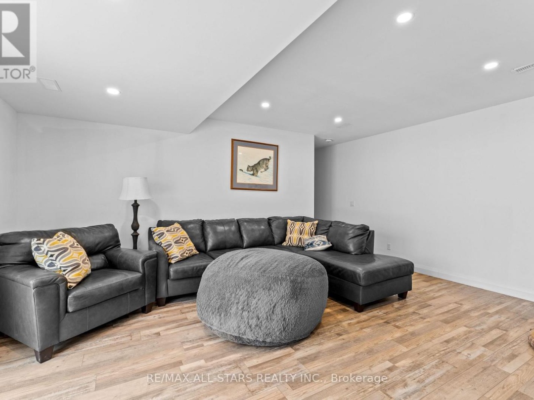 1062 NORTHLINE ROAD, Kawartha Lakes (Fenelon Falls)