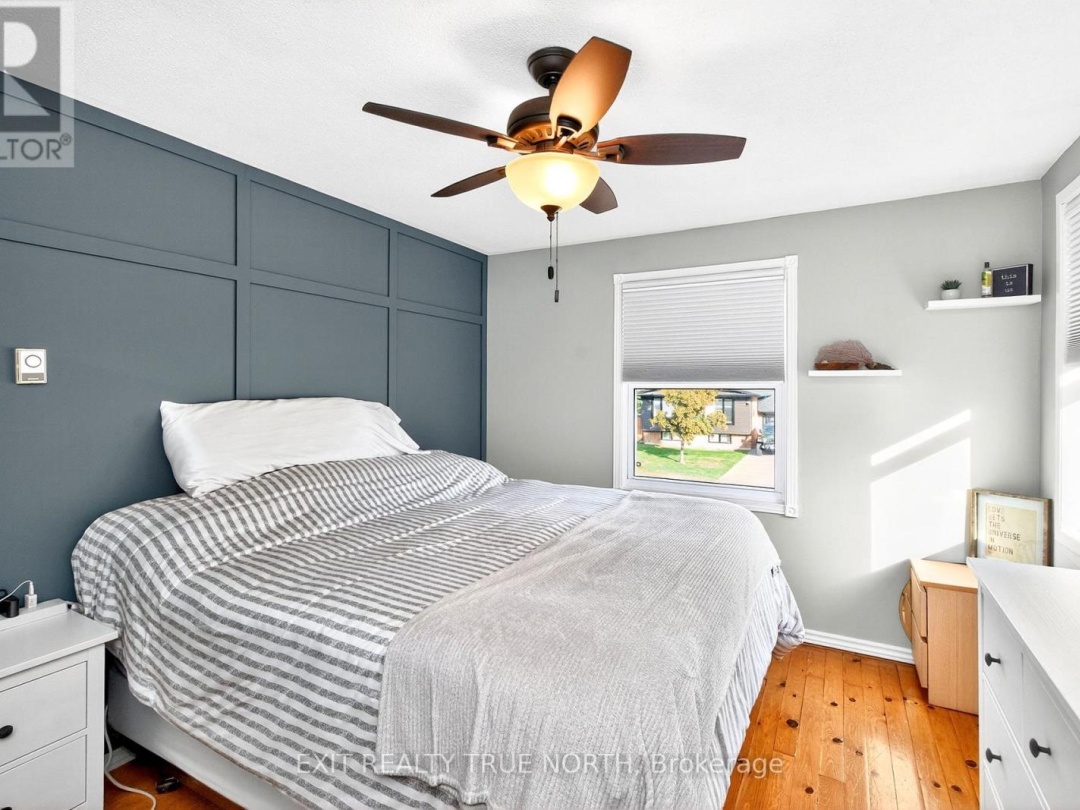 32 LANKIN BOULEVARD, 