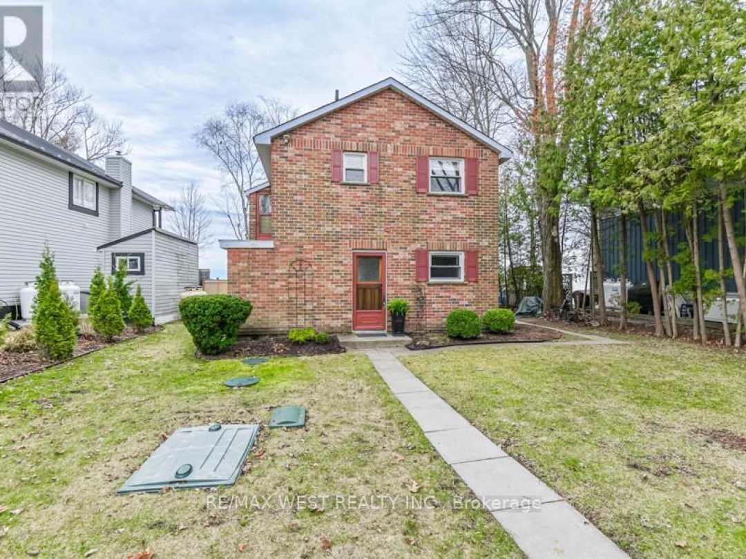 4669 ANDERSON AVENUE, Lake Simcoe