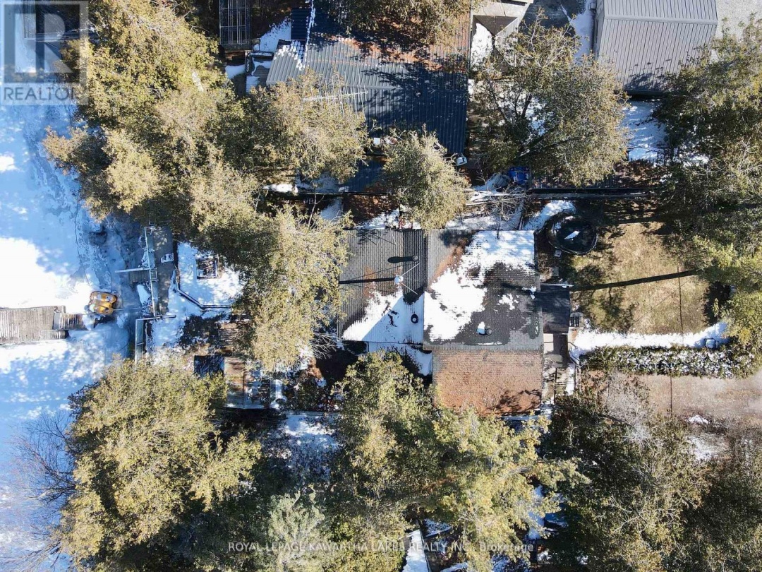 1136 SYLVAN GLEN DRIVE, Dalrymple-South Lake