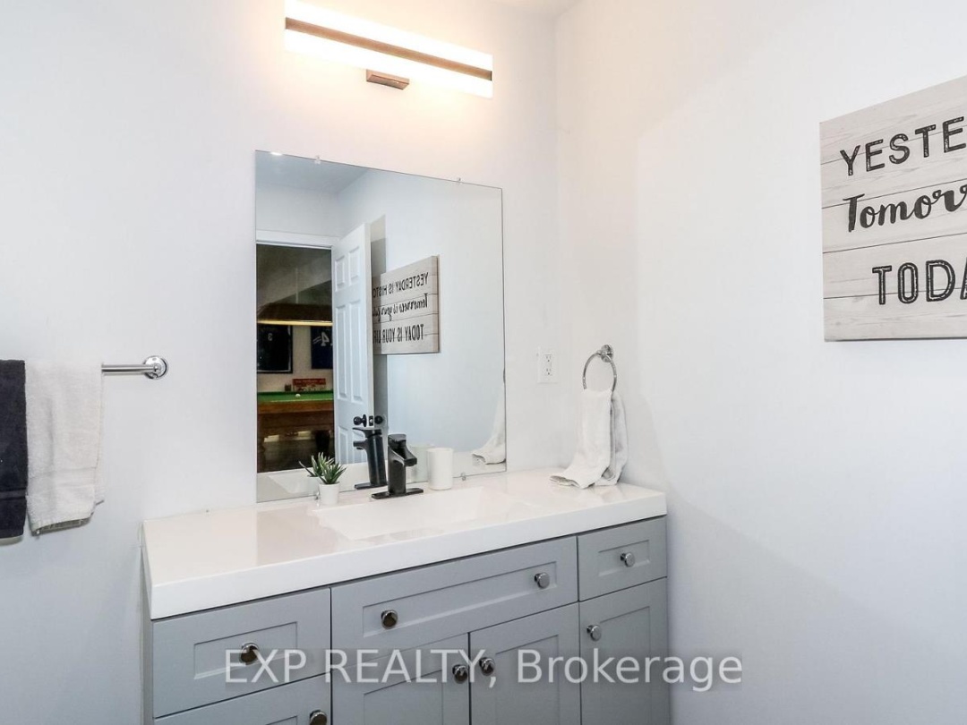 5 BOURGEOIS BEACH ROAD, Tay (Victoria Harbour)