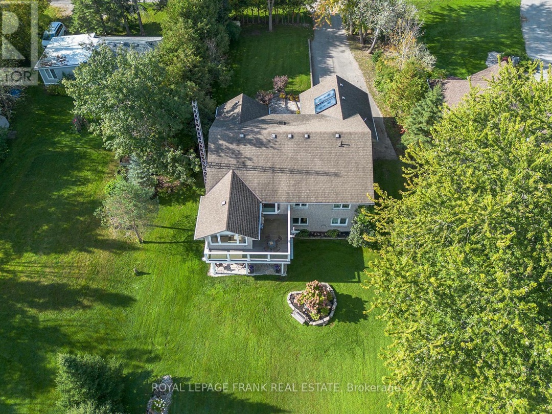 25 Shelley Drive, Scugog Lake