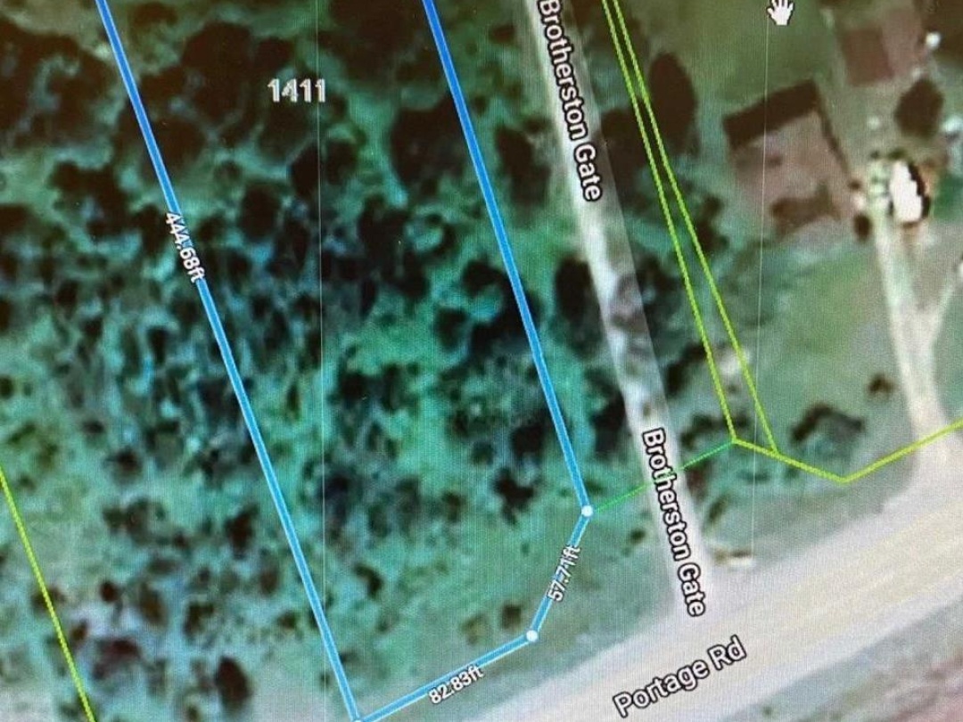 1411 PORTAGE ROAD, Mitchell Lake