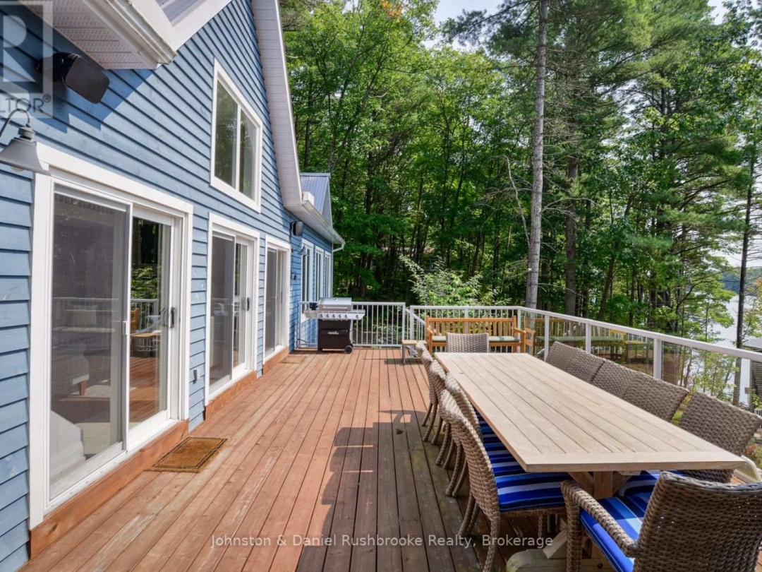 27 ISLAND 35LM (MILLER ISLAND), Lake Muskoka