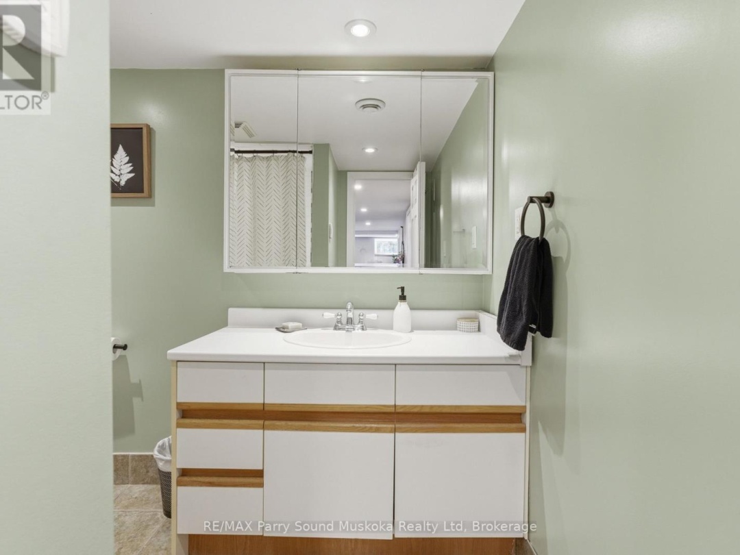 1 WOODS LANE, Seguin