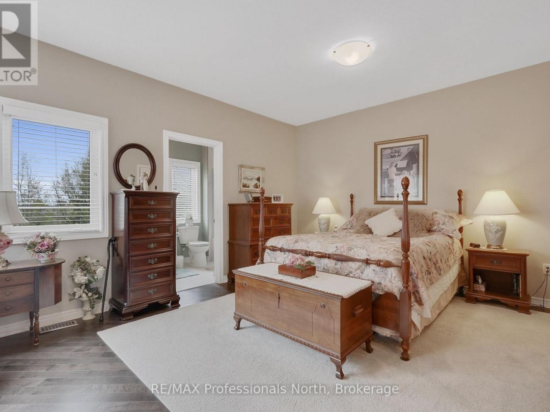 8 SERENITY PLACE CRESCENT, Huntsville (Chaffey)