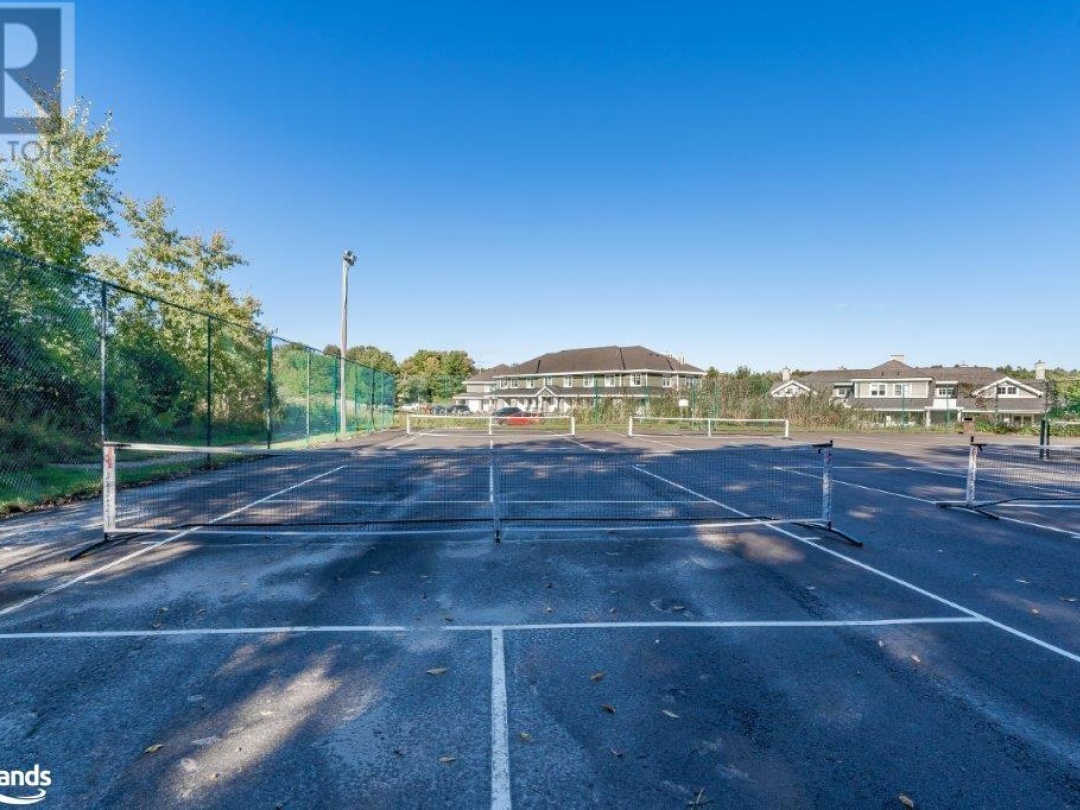 1869 Muskoka Road 118 Highway W Unit# L203 C1, Lake Muskoka