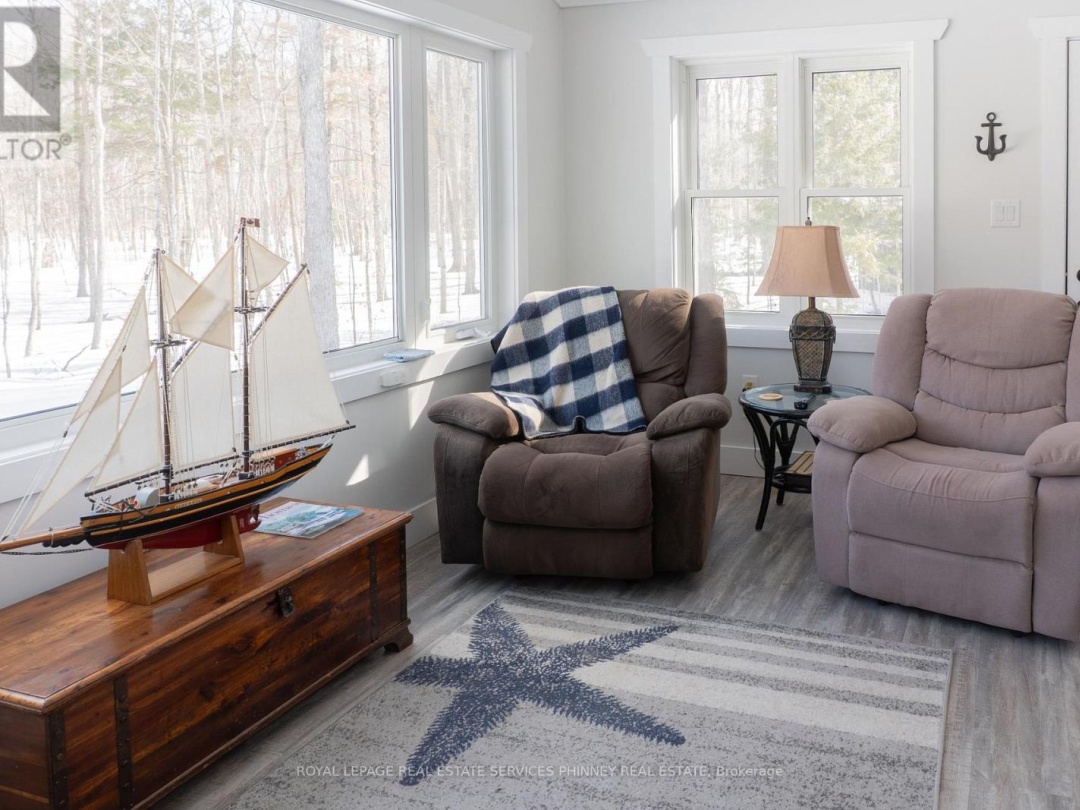 1068 XAVIER STREET, Gravenhurst (Morrison)