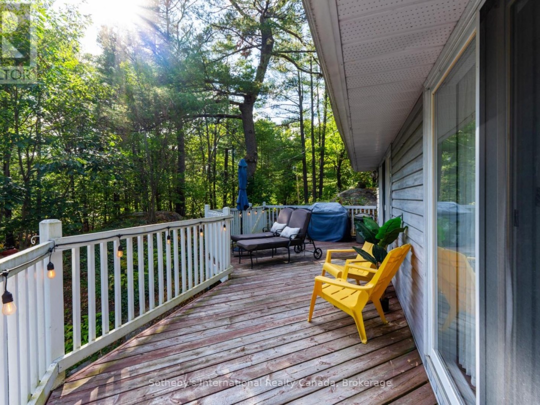 1060 NORTH KAHSHE LAKE ROAD, Kahshe Lake