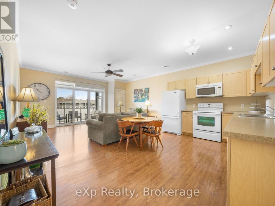 302 - 20A SILVER BIRCH COURT, Parry Sound