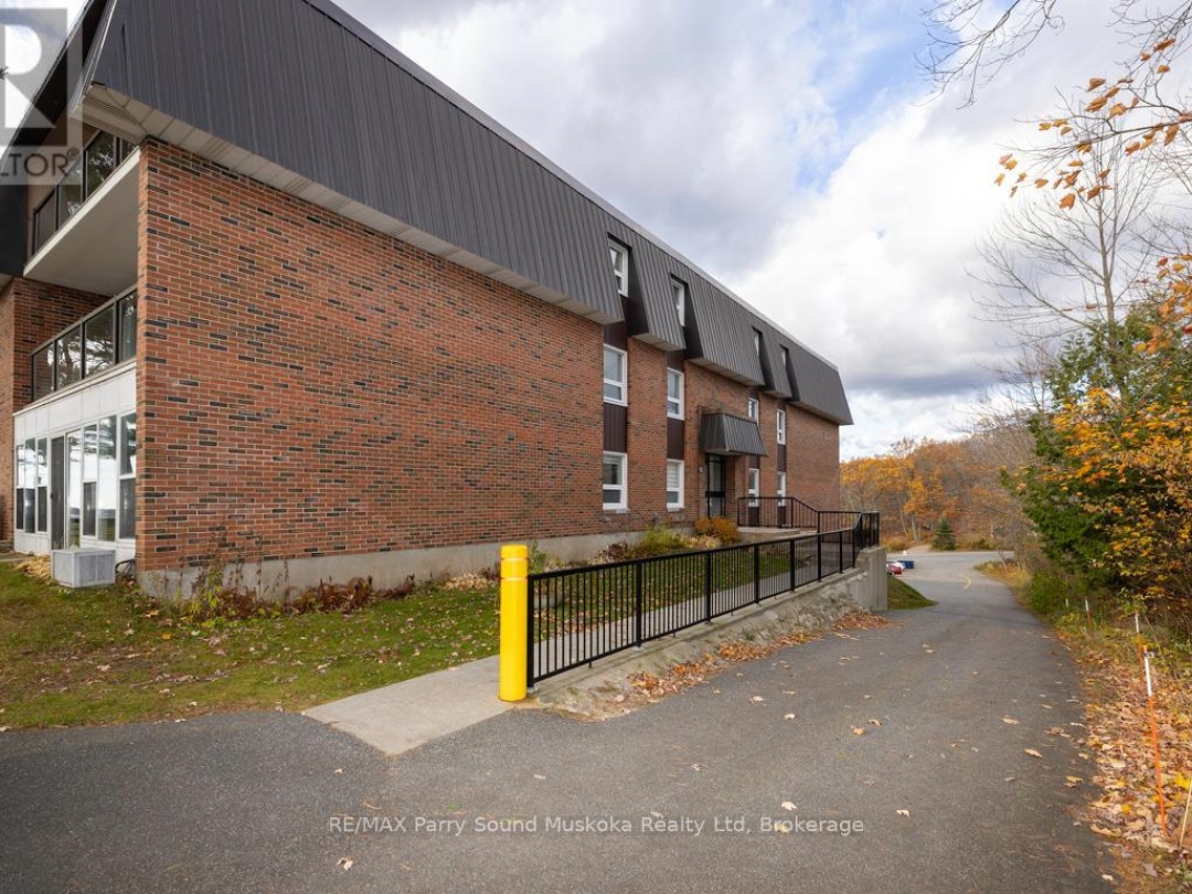 201 - 200 BEACONVIEW HEIGHTS, 