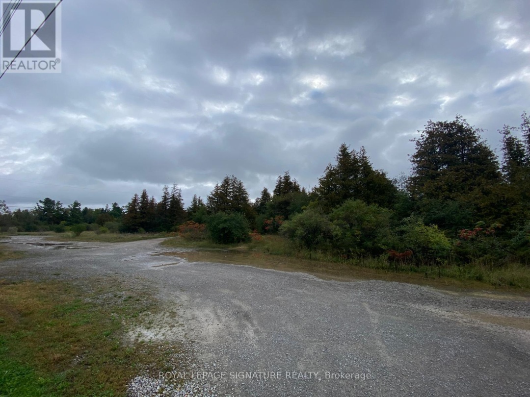 1411 PORTAGE ROAD, Mitchell Lake