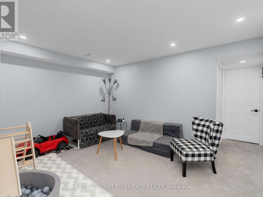 123 - 25 SOUTH STREET, 