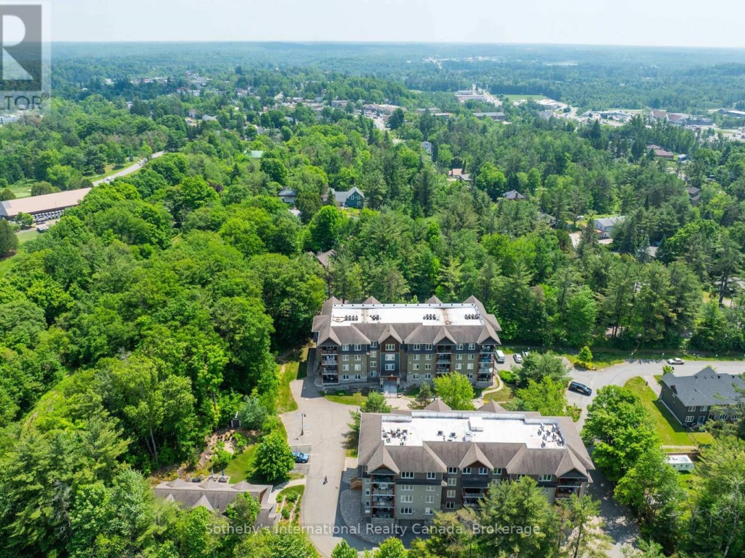 103 - 391B MANITOBA STREET, Bracebridge (Macaulay)