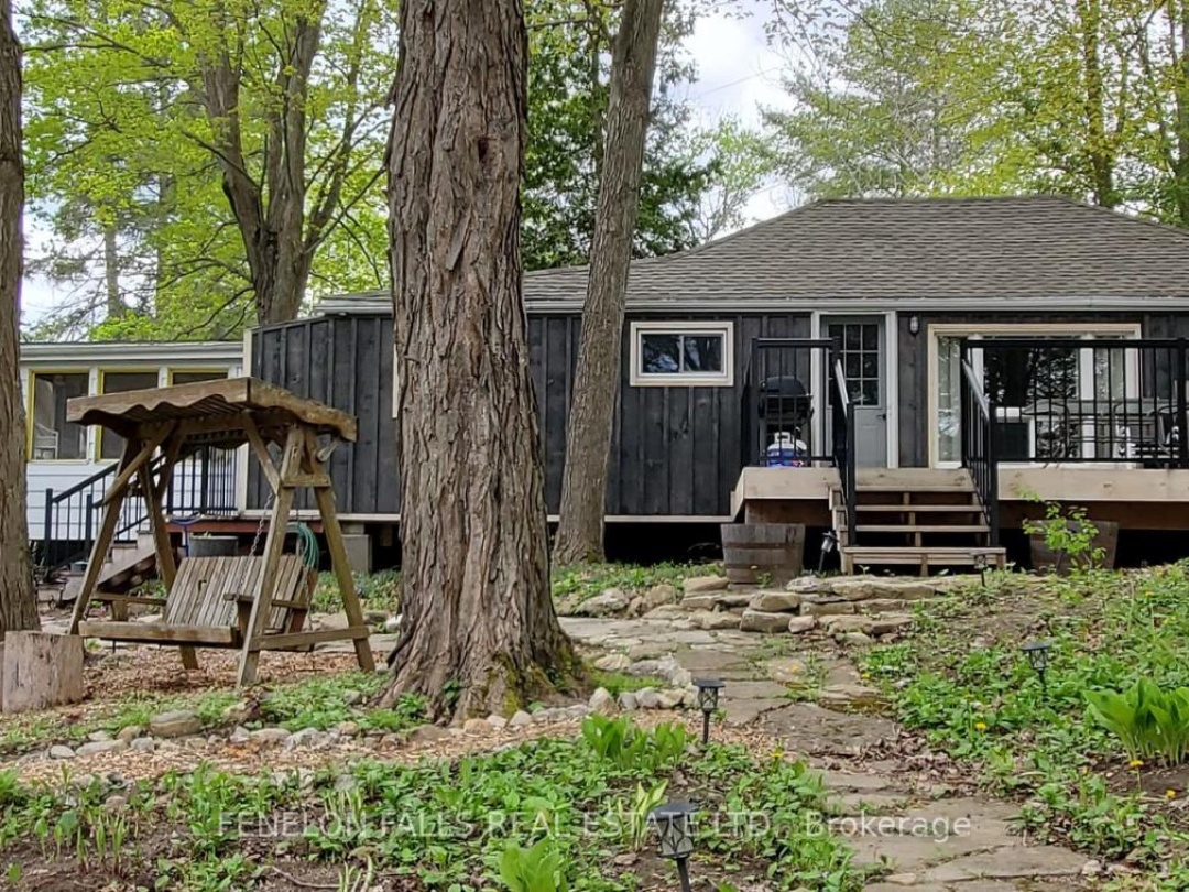 168 LAKEBREEZE ROAD, Cameron Lake