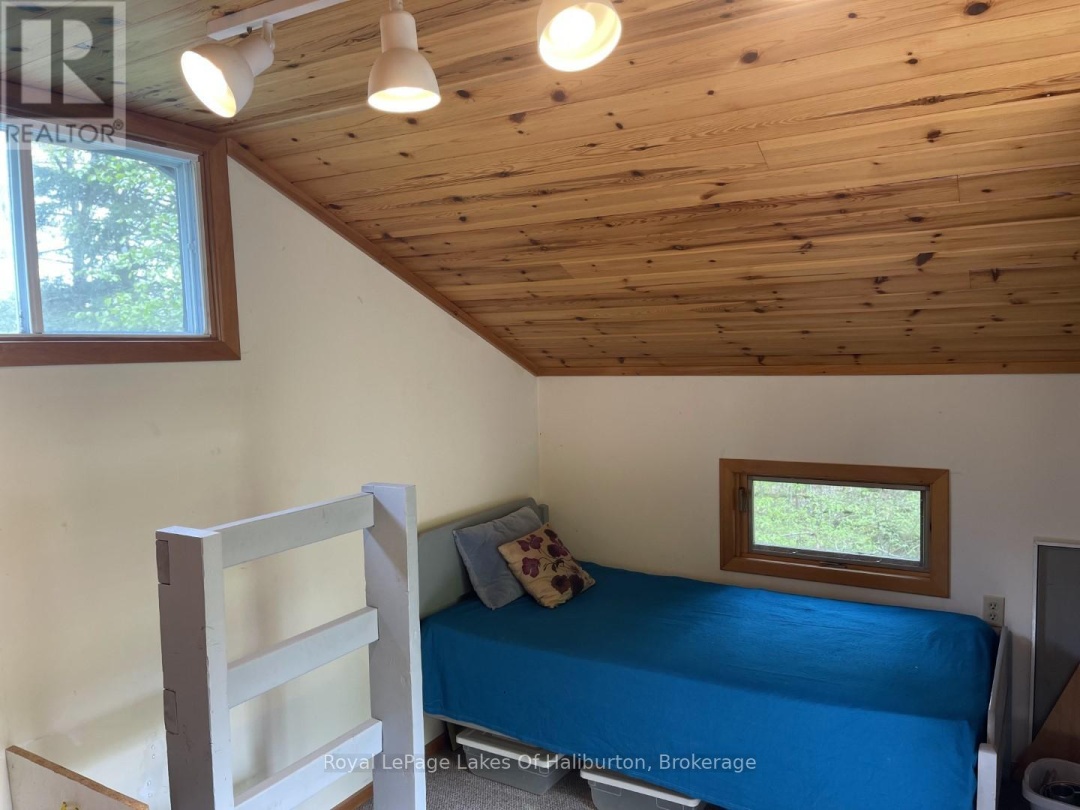 1029 CAM-WALT TRAIL, Gull Lake