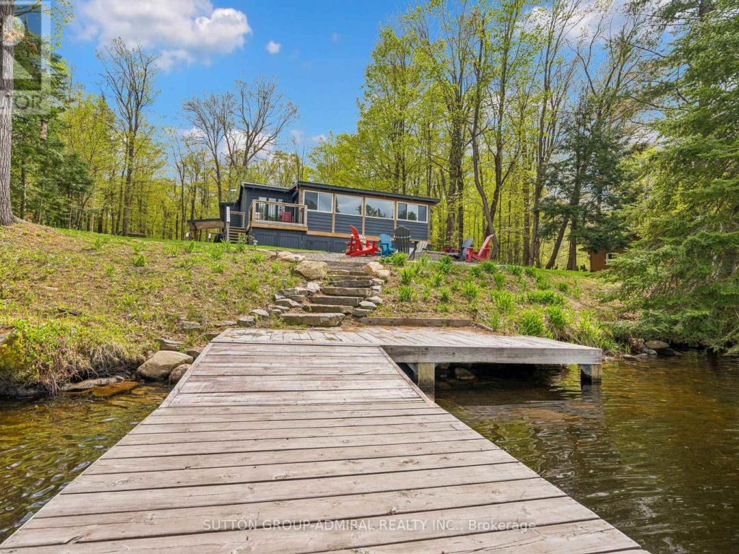 1023 KIRKPATRICK LANE, Muskoka River