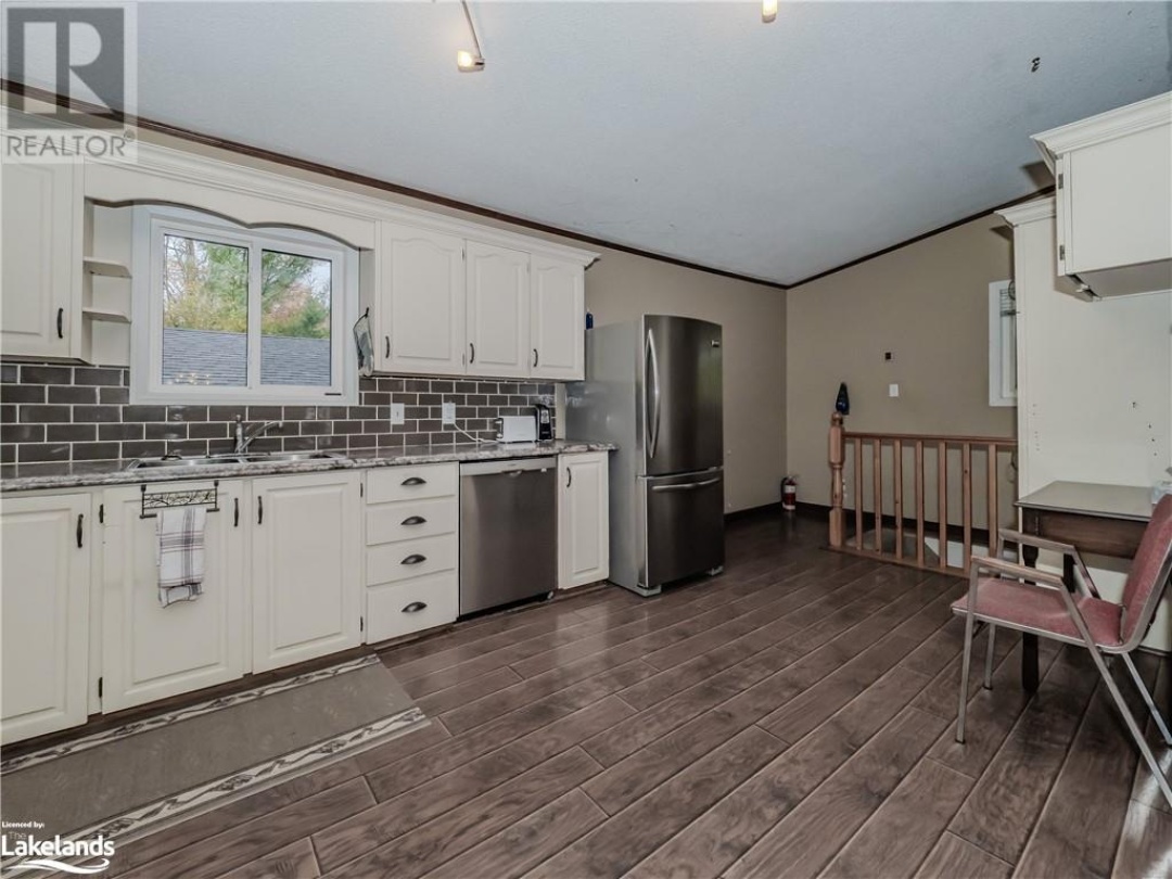 1851 Cedar Lane, Bracebridge