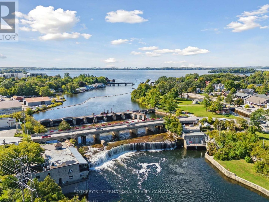 208 - 19B WEST STREET N, Kawartha Lakes (Fenelon Falls)