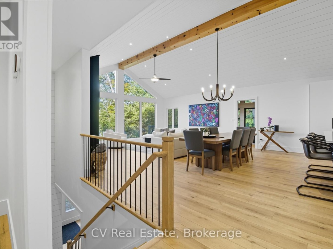 1399 BAYBREEZE LANE, Redstone Lake