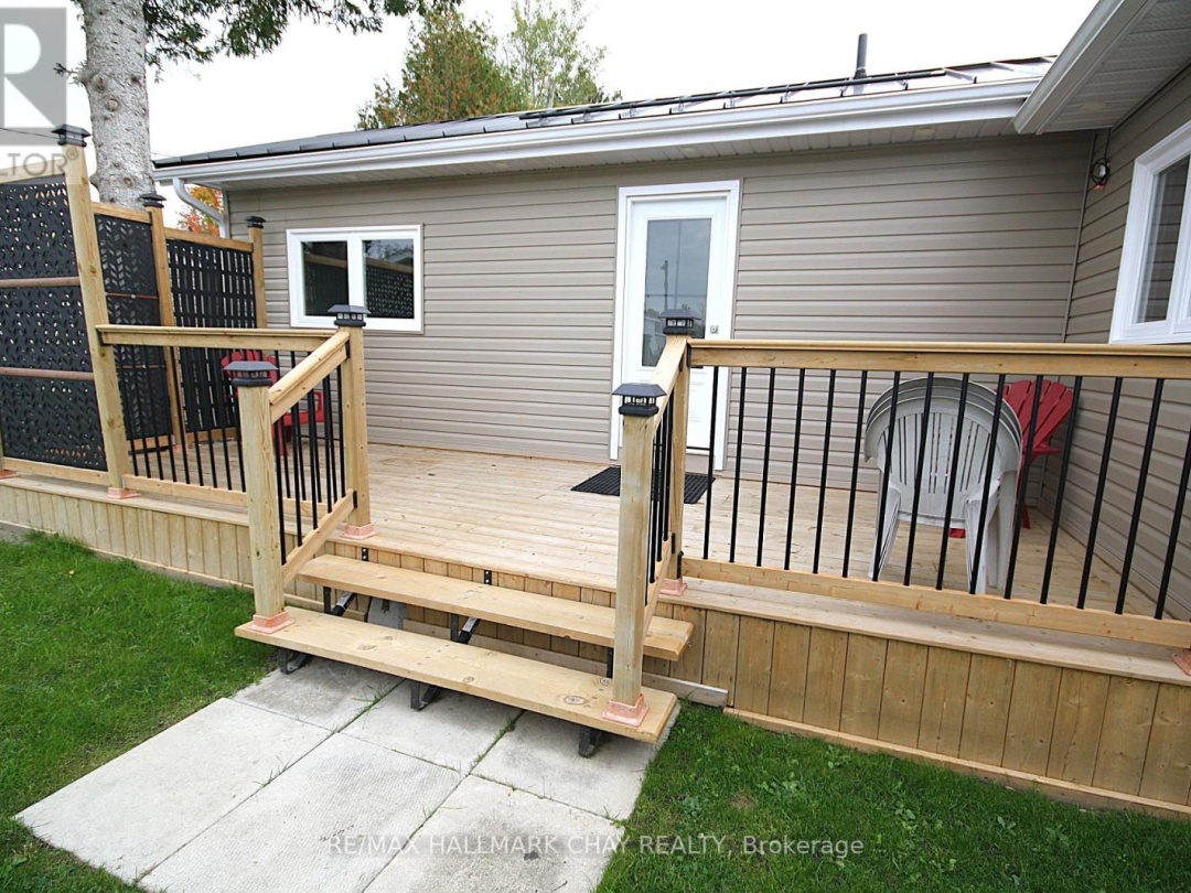 4064 ASH CRESCENT, Severn