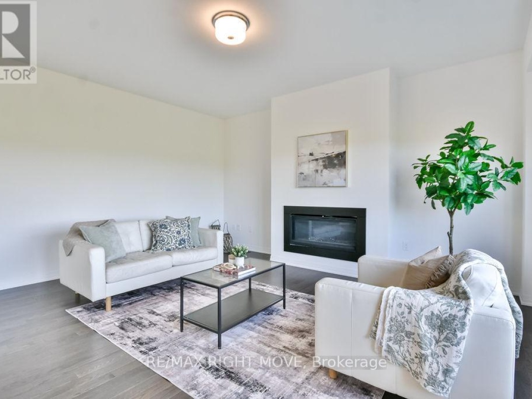 3721 QUAYSIDE DRIVE, Severn (West Shore)