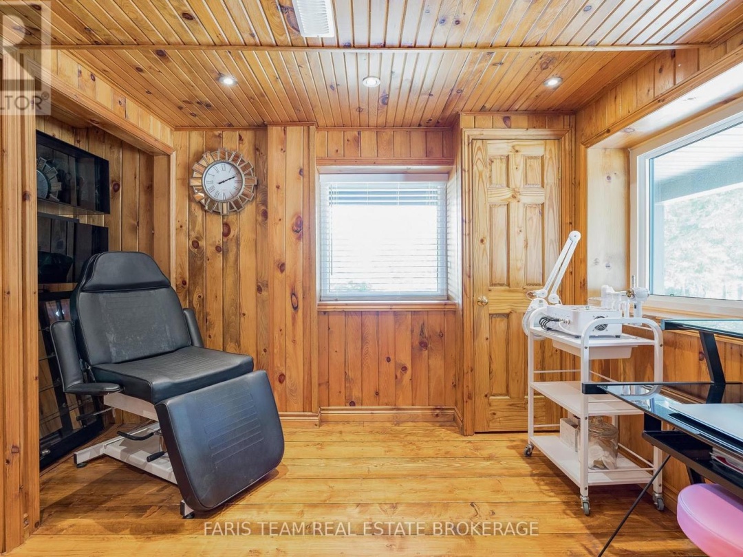 2988 FESSERTON SIDE ROAD, 