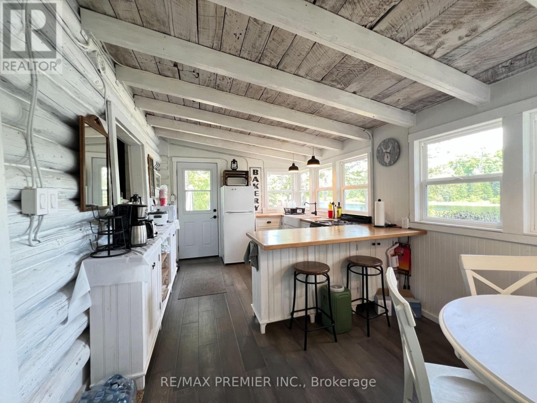 1130 COLONY ROAD, Muskoka River