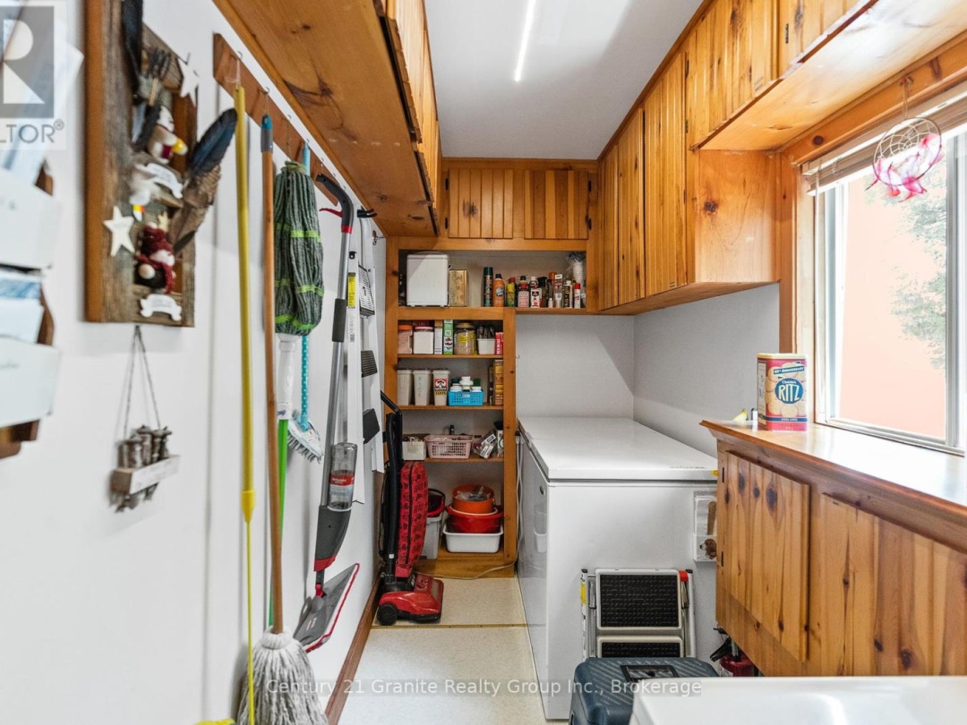 7575 HIGHWAY 35, 