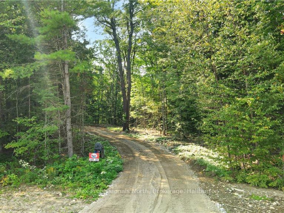 1193 HAWK VALLEY ROAD, Kennisis River