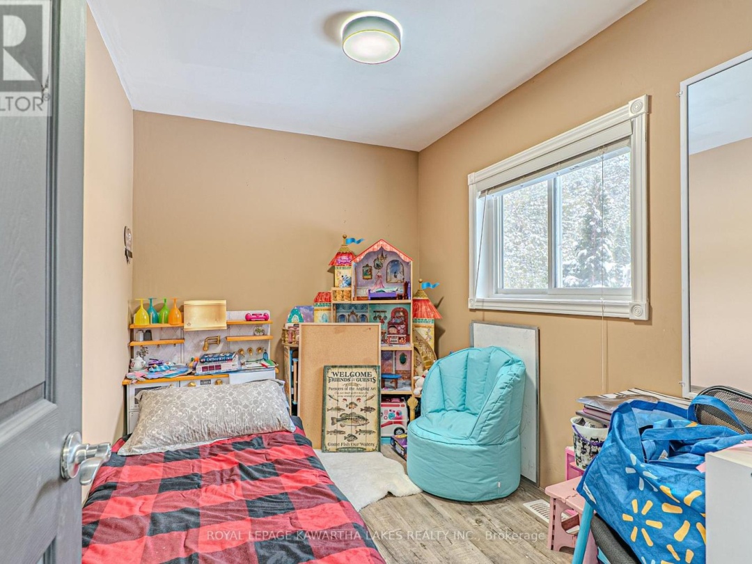 130 CRAWFORD ROAD, Canal Lake