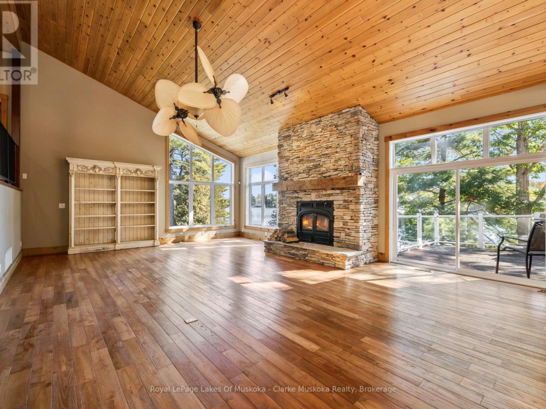 1064 ROAD 3200 & 0 PARKERS POINT ROAD, Lake Muskoka