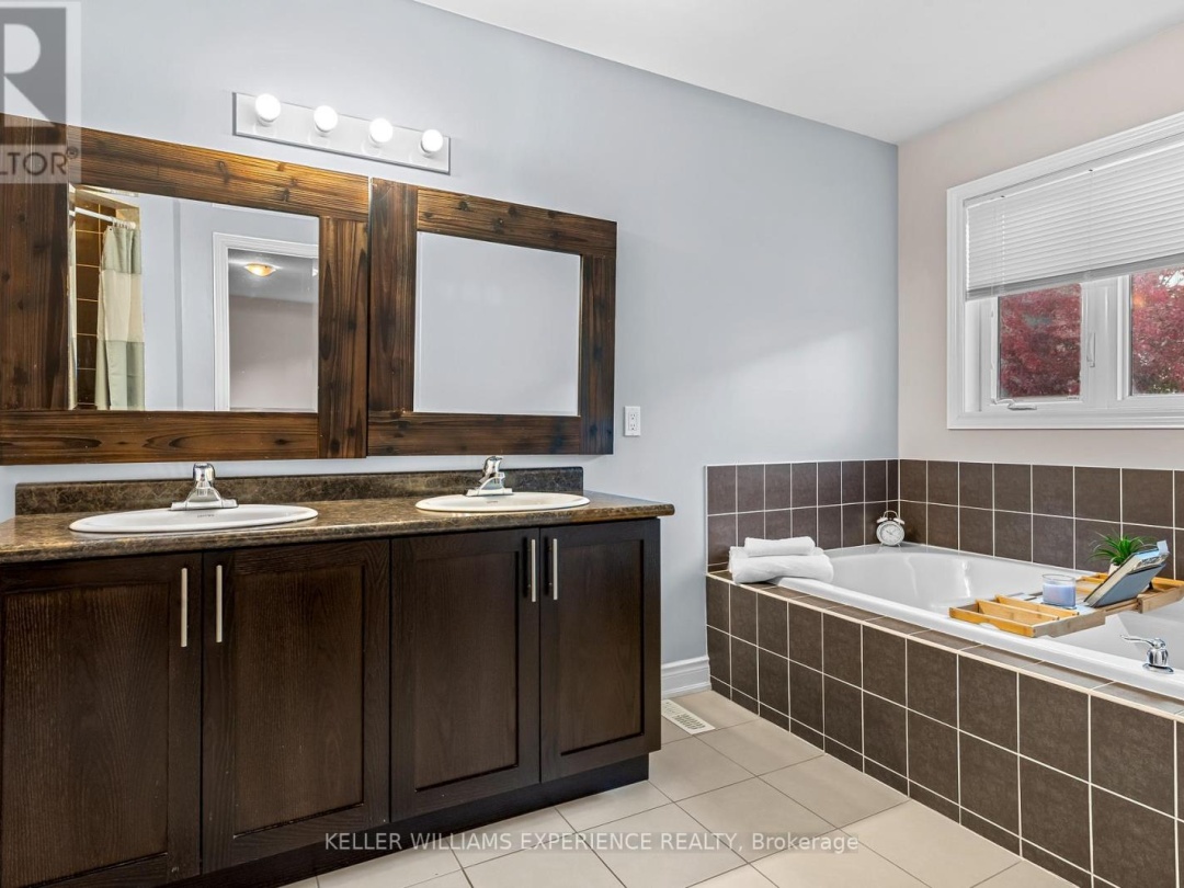 3086 EMPEROR DRIVE, Orillia