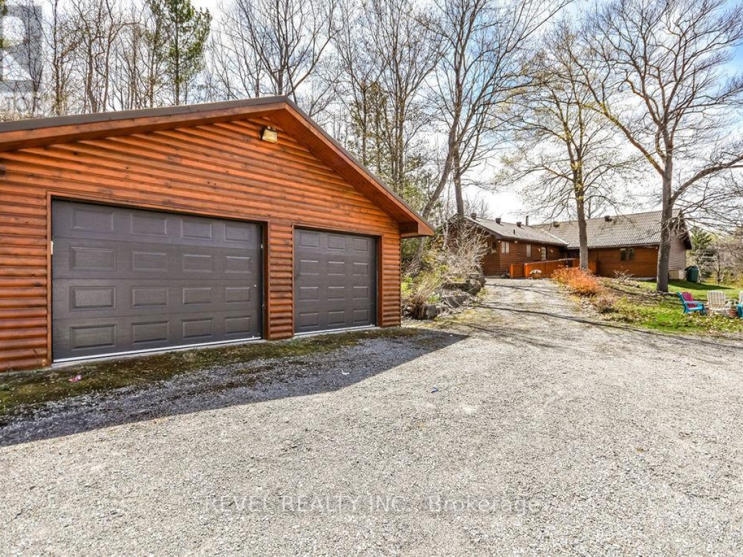 180 LAKE ROAD, Baxter Lake