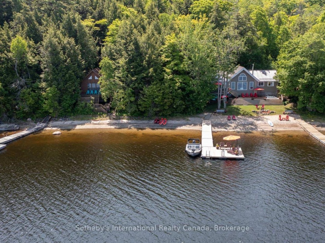 71 B717 ISLAND, Georgian Bay