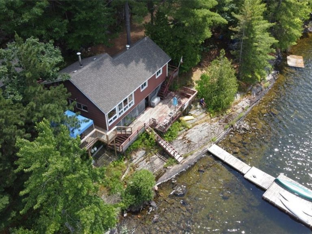 1060 Oxbow Lane, Gull Lake