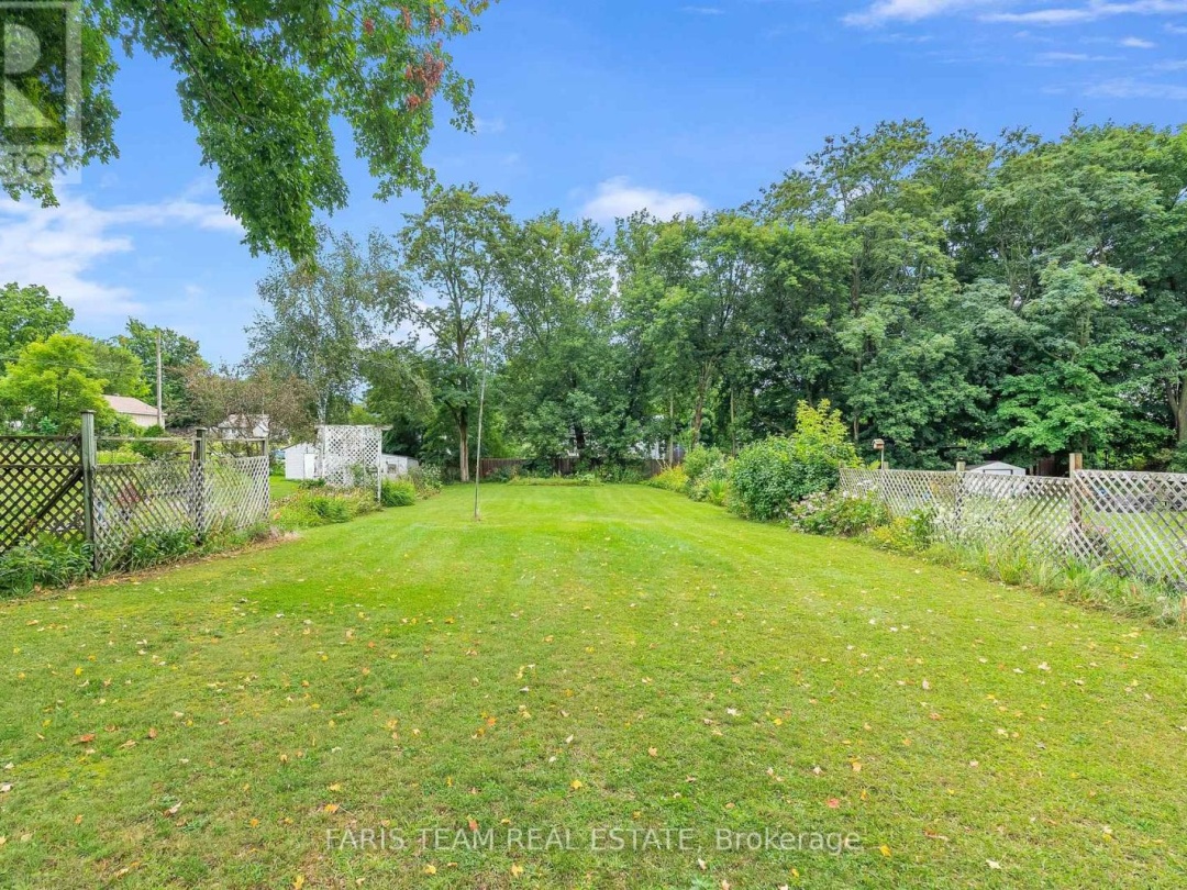 305 OUIDA STREET, Tay (Waubaushene)