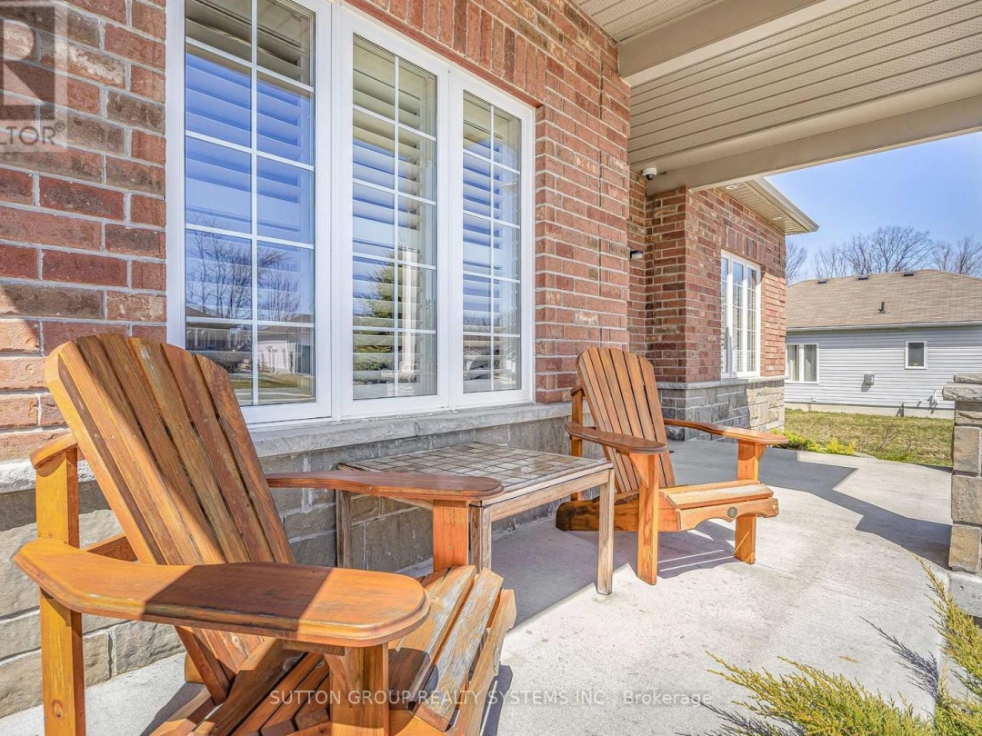72 MCDERMITT TRAIL, 