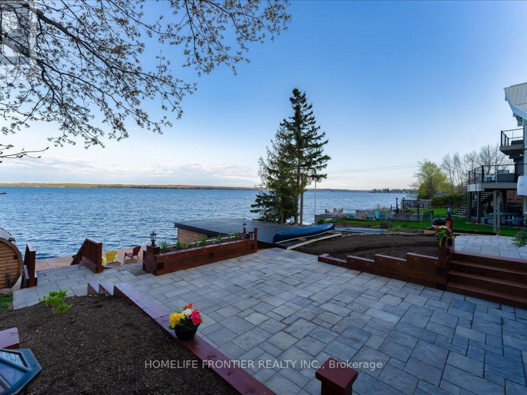 6 LAKEVIEW PARK ROAD, Sturgeon Lake