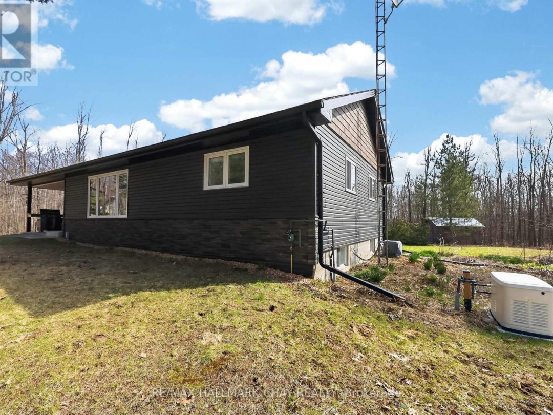 5709 9 LINE N, Oro-Medonte