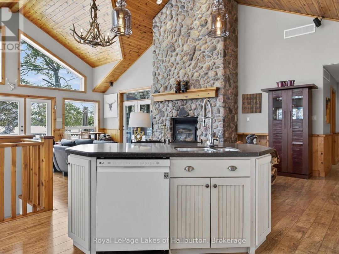 54 CLEARVIEW DRIVE, Crystal Lake